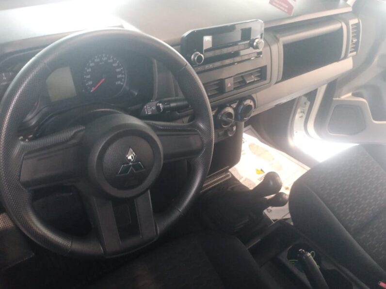 
								2025 Mitsubishi  L200 Double-Cabin Pick-up full									
