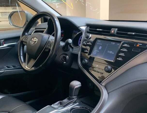 
								2018 Toyota Camry SE full									