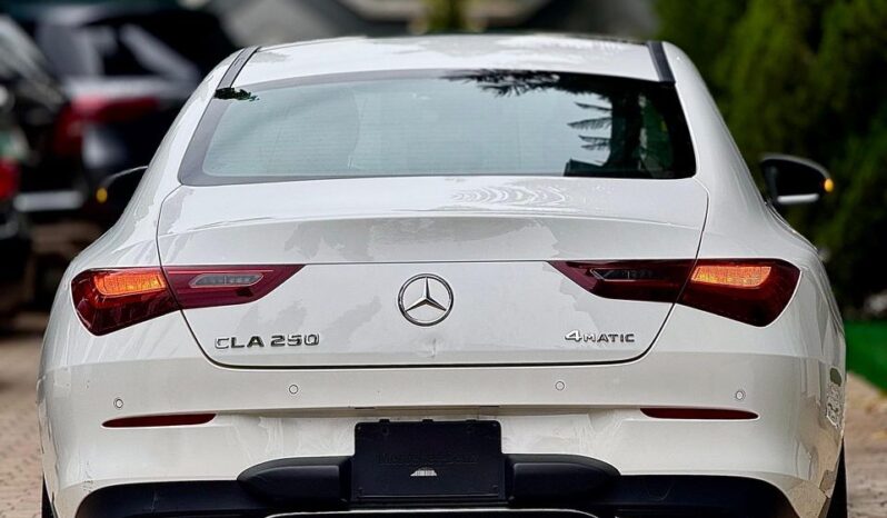 
								2025 Mercedes Benz CLA 250 full									