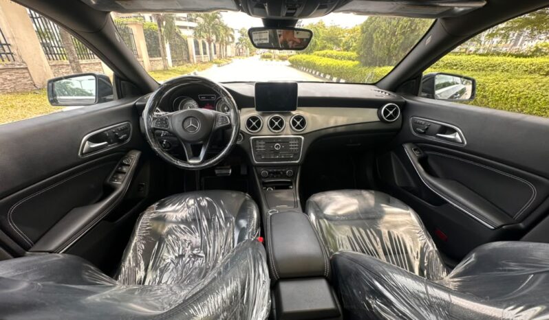
								2015 MERCEDES BENZ CLA full									