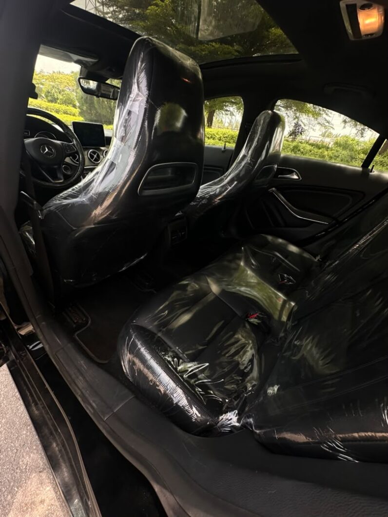 
								2015 MERCEDES BENZ CLA full									