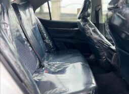 
										2020 TOYOTA CAMRY SE full									