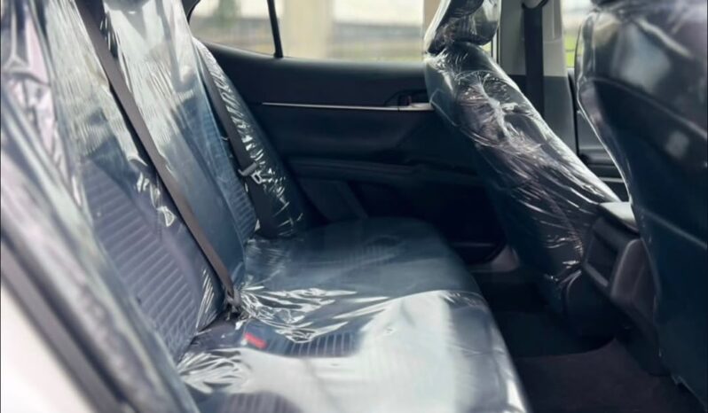 
								2020 TOYOTA CAMRY SE full									