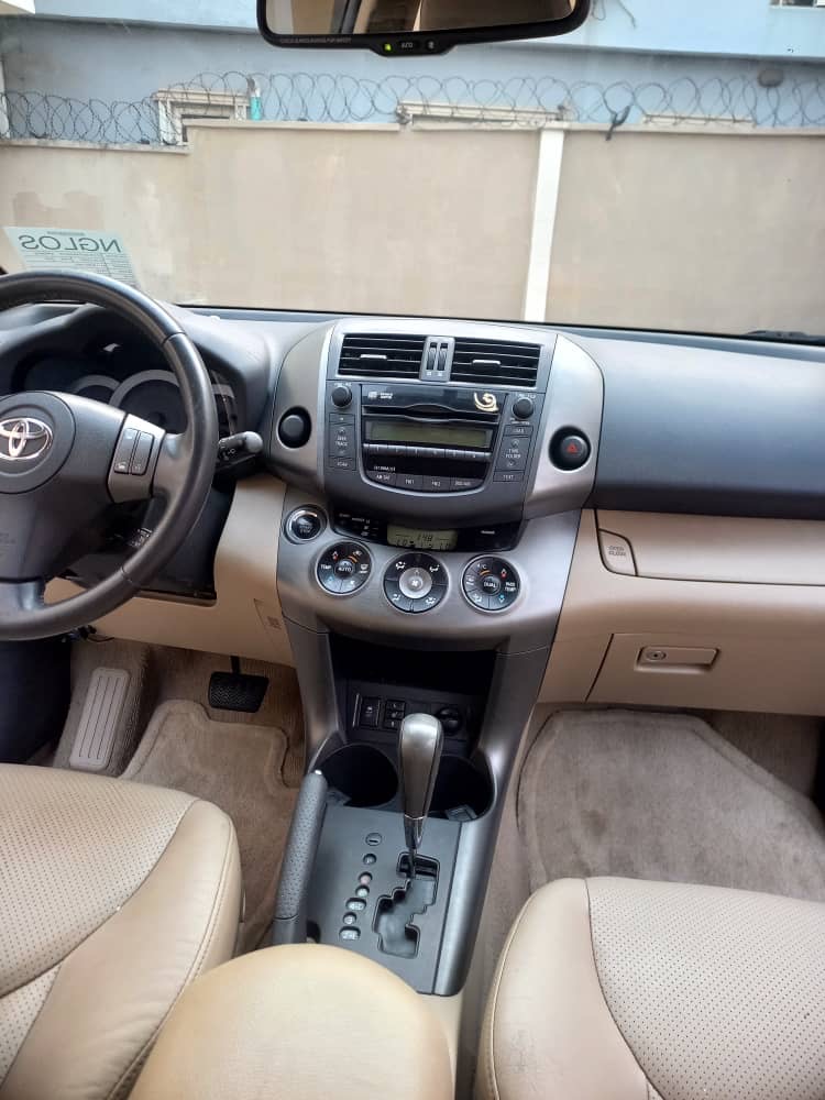 2010 TOYOTA RAV4 LIMITED V6 full