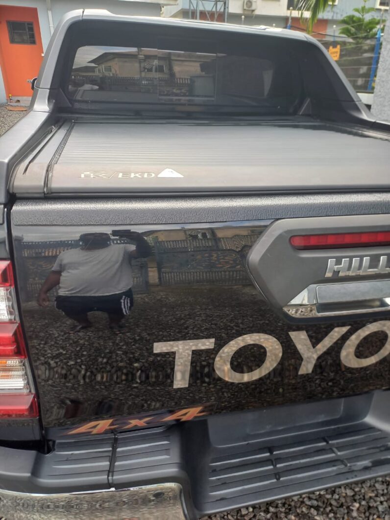 
								BRAND NEW 2022 TOYOTA HILUX ADVENTURE SR5 FULL OPTION full									