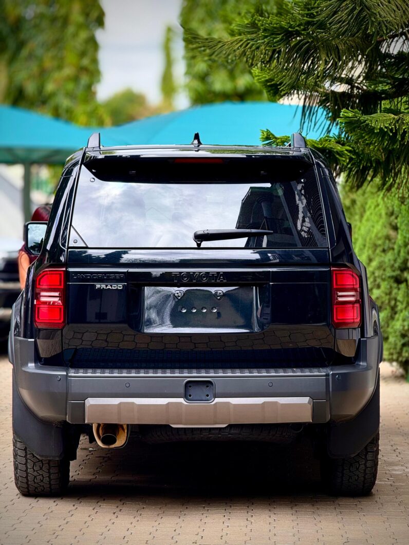 
								2026 Toyota Landcruiser Prado full									